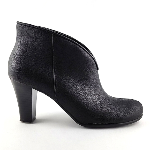A2 Aerosoles Heelrest Gold Role Black Faux Leather Heeled Ankle Boots Size 7.5 - Picture 1 of 15